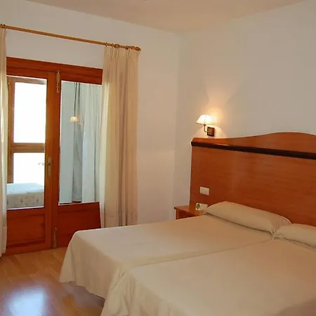 Xorret Del Cati Hotel 3*